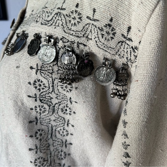 Z&L Europe Boho Coin Embellished Hand Painted Jacket Sz L - Picture 4 of 13